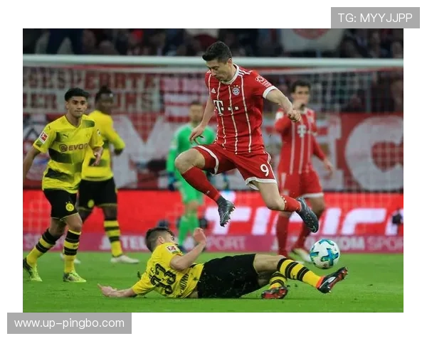 拜仁慕尼黑中场结构失衡，近期比赛控制力下降，对赛季走势形成制约