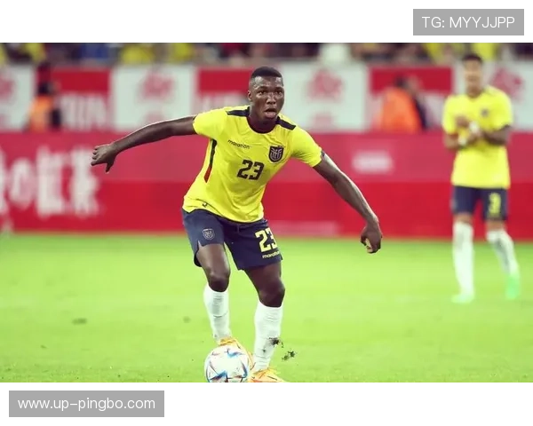 切尔西进攻层次缺乏表现受限，当前阶段锋线组织能力面临考验